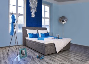 BluRoyal mit Retro 1